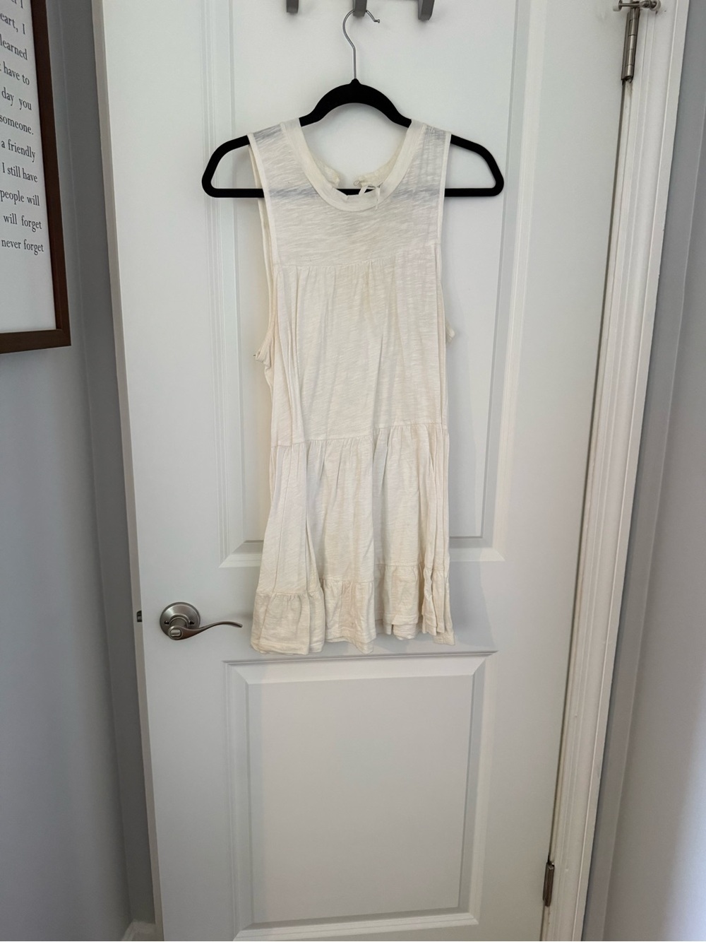Anthropologie women’s' Cream Sleeveless Tiered tunic